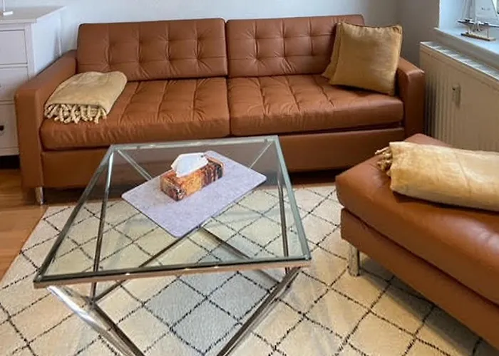 Nur Wenige Gehminuten Zum Zentrum Und 17 - Sellin (Rugen)